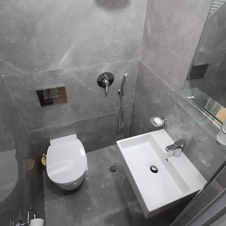 Hotel Murati 3*