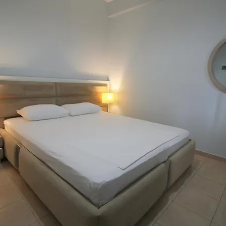 Murati Hotell Sarandë